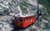 世界最陡铁路 运行120年零事故